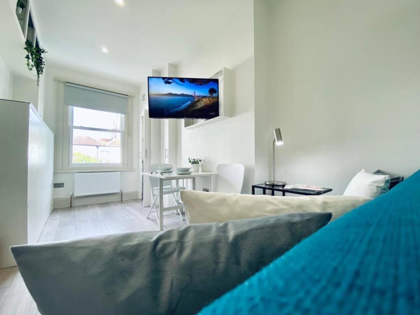 Apt 08 Beachside Beauty Central Studio Steps From Cafes Brighton Ngoại thất bức ảnh